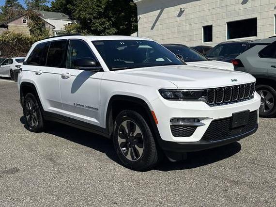 JEEP GRAND CHEROKEE 2024 1C4RJYB65R8518835 image JEEP GRAND CHEROKEE 2024 1C4RJYB65R8518835 image